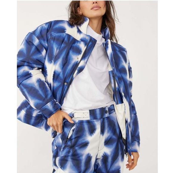 Free People FP Movement Bunny Slope Printed Puffer Jacket - Picture 6 of 14